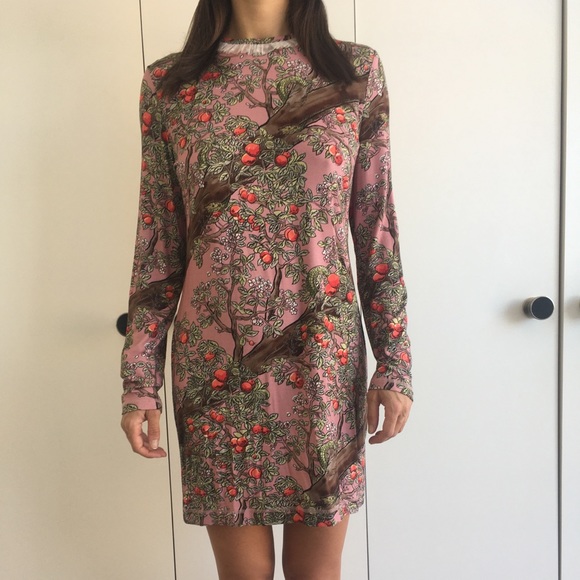 Karen Walker Bad Apple Dress - Picture 4 of 4